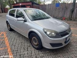 Culoaregri Utilizat 2006 Opel Astra Enjoy Hatchback | 2.000 EUR (Preț OK)