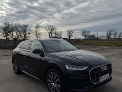 Culoarenegru Utilizat 2022 Audi Q8 S-Line SUV | 69.000 EUR (Super Preț)