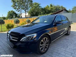 Albastru Utilizat 2016 Mercedes C180 Break | 10.990 EUR (Super Preț)