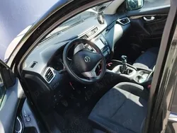 Negru Utilizat 2016 Nissan Qashqai SUV | 9.500 EUR (Preț OK)