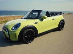 Utilizat 2023 Mini Cooper Classic Hatchback | 29.554 EUR