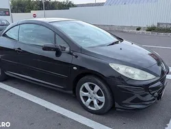 Culoarenegru Utilizat 2008 Peugeot 307 CC Cabrio | 2.450 EUR