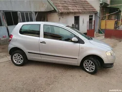 Argintiu Utilizat 2007 VW Fox Hatchback | 1.950 EUR