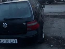 Utilizat 2003 VW Golf IV | 1.000 EUR (Preț bun)