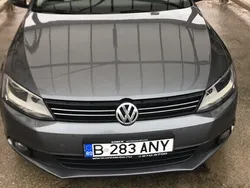 Utilizat 2013 VW Jetta Highline Berlinǎ | 5.100 EUR (Preț bun)