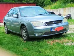 Gri Utilizat 2004 Ford Mondeo Berlinǎ | 6.500 EUR
