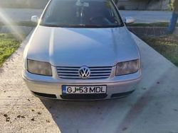 Utilizat 2001 VW Bora Berlinǎ | 5.500 EUR