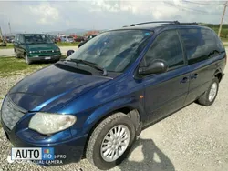 Albastru marin Utilizat 2006 Chrysler Voyager Monovolum | 2.650 EUR