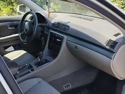 Utilizat 2006 Audi A4 Berlinǎ | 3.150 EUR (Preț OK)