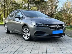 Utilizat 2017 Opel Astra Hatchback | 8.250 EUR (Puțin scump)