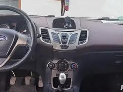 Utilizat 2008 Ford Fiesta Hatchback | 2.600 EUR (Preț OK)