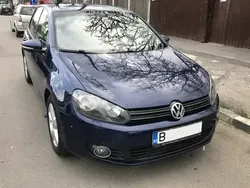 Utilizat 2011 VW Golf VI Team Berlinǎ | 4.200 EUR (Preț bun)