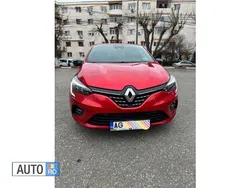 Rosu Utilizat 2022 Renault Clio V Hatchback | 14.900 EUR (Preț OK)