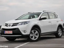 Alb Utilizat 2015 Toyota RAV4 Executive SUV | 9.700 EUR (Super Preț)
