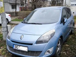 Albastru Utilizat 2009 Renault Grand Scénic III Monovolum | 4.200 EUR (Scump)
