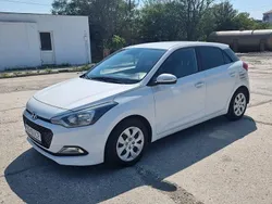 Culoarealb Utilizat 2017 Hyundai i20 Comfort | 8.800 EUR (Scump)
