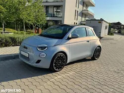 Albastru Utilizat 2022 Fiat 500e La Prima Hatchback | 21.900 EUR