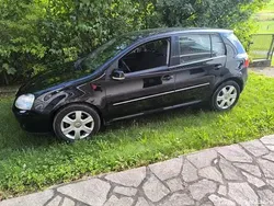 Utilizat 2006 VW Golf V Berlinǎ | 1.350 EUR (Super Preț)