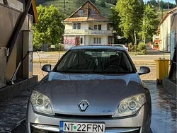 Albastru Utilizat 2008 Renault Laguna III | 3.900 EUR (Scump)