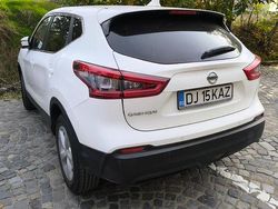Culoarealb Utilizat 2017 Nissan Qashqai N-Connecta SUV | 10.500 EUR (Preț bun)