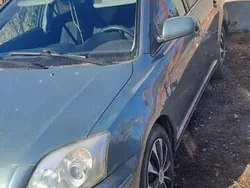 Gri Utilizat 2004 Toyota Avensis Break | 2.200 EUR (Preț OK)