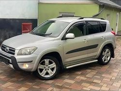 Utilizat 2006 Toyota RAV4 SUV | 2.790 EUR (Preț bun)