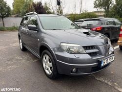 Culoaregri Utilizat 2006 Mitsubishi Outlander SUV | 3.990 EUR