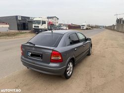 Gri Utilizat 2007 Opel Astra Classic Hatchback | 1.599 EUR (Preț OK)