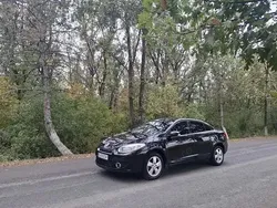 Utilizat 2010 Renault Fluence Berlinǎ | 2.600 EUR (Preț OK)