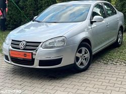 Culoareargint Utilizat 2008 VW Jetta Trendline Berlinǎ | 3.200 EUR (Preț OK)