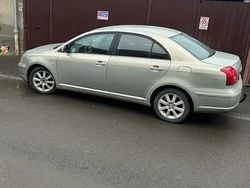 Utilizat 2005 Toyota Avensis Berlinǎ | 2.900 EUR (Preț OK)