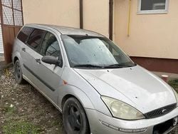 Utilizat 2000 Ford Focus SE Break | 450 EUR (Preț bun)