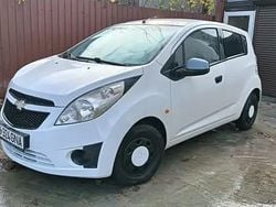 Utilizat 2011 Chevrolet Spark Hatchback | 2.000 EUR