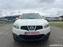 Alb Utilizat 2014 Nissan Qashqai SUV | 6.950 EUR (Super Preț)