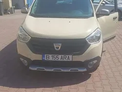 Bej Utilizat 2015 Dacia Lodgy Stepway Monovolum | 5.900 EUR (Preț OK)