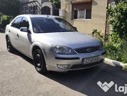 Utilizat 2006 Ford Mondeo Berlinǎ | 2.000 EUR