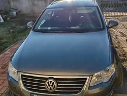 Gri Utilizat 2007 VW Passat Break | 2.500 EUR (Preț bun)