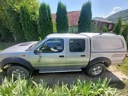 Utilizat 2010 Nissan Navara Pickup | 5.300 EUR (Super Preț)