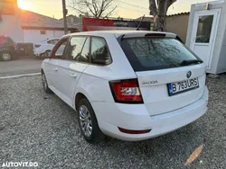 Alb Utilizat 2020 Skoda Fabia Ambition Break | 9.818 EUR (Puțin scump)