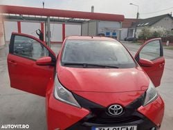 Culoarerosu Utilizat 2016 Toyota Aygo Hatchback | 7.800 EUR (Preț OK)
