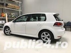 Alb metalizat Utilizat 2011 VW Golf VI Berlinǎ | 2.500 EUR