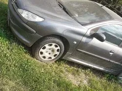Utilizat 2008 Peugeot 206 Berlinǎ | 1.800 EUR