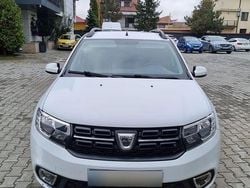 Culoarealb Utilizat 2017 Dacia Logan Lauréate Hatchback | 5.800 EUR