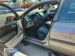 Gri Utilizat 2005 Renault Mégane II Berlinǎ | 1.499 EUR (Preț OK)