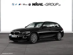 Utilizat 2022 BMW 330 M Sport Break | 38.755 EUR (Preț OK)