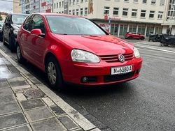 Roșu Utilizat 2008 VW Golf VI United Berlinǎ | 3.099 EUR (Preț OK)