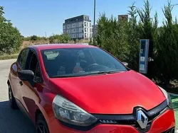 Culoarerosu Utilizat 2014 Renault Clio IV Hatchback | 4.600 EUR (Preț bun)