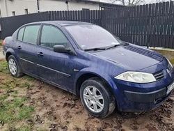 Utilizat 2004 Renault Mégane II Berlinǎ | 1.350 EUR (Preț bun)