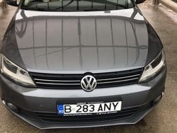 Culoaregri Utilizat 2013 VW Jetta Comfortline Berlinǎ | 5.000 EUR (Super Preț)