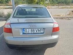Utilizat 2003 Audi A4 Berlinǎ | 1.500 EUR (Preț bun)